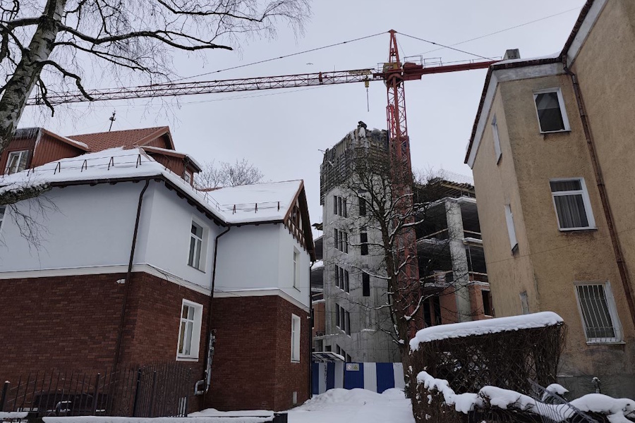 Власти: проезд к особняку на пр-те Победы будет организован мимо музыкальной школы (фото)