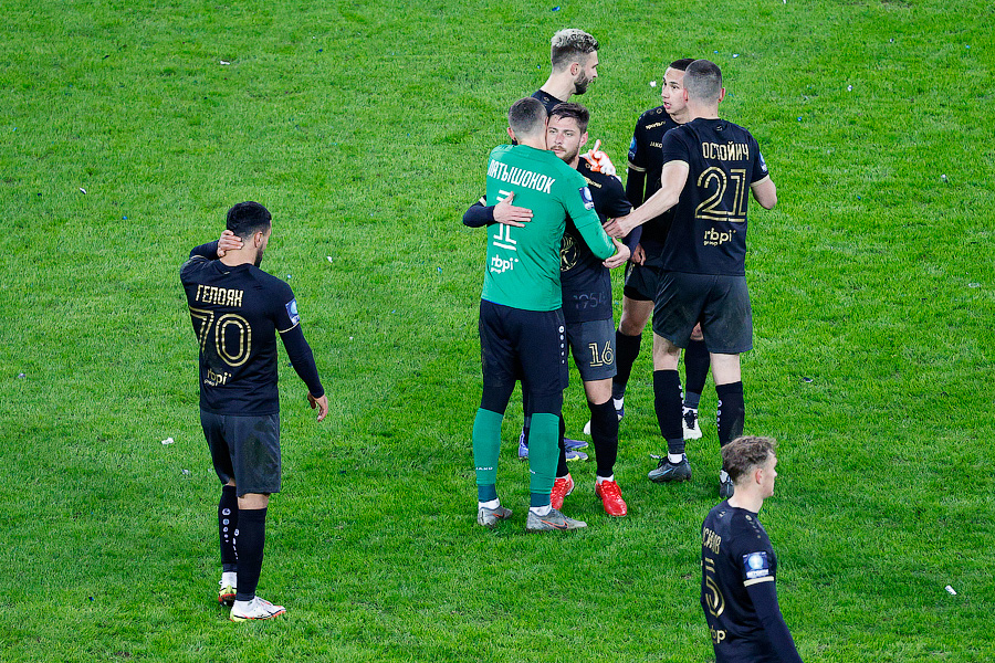 VAR в помощь: «Балтика» крупно обыграла «Чайку» и впервые вышла в 1/4 финала Кубка России (фото)