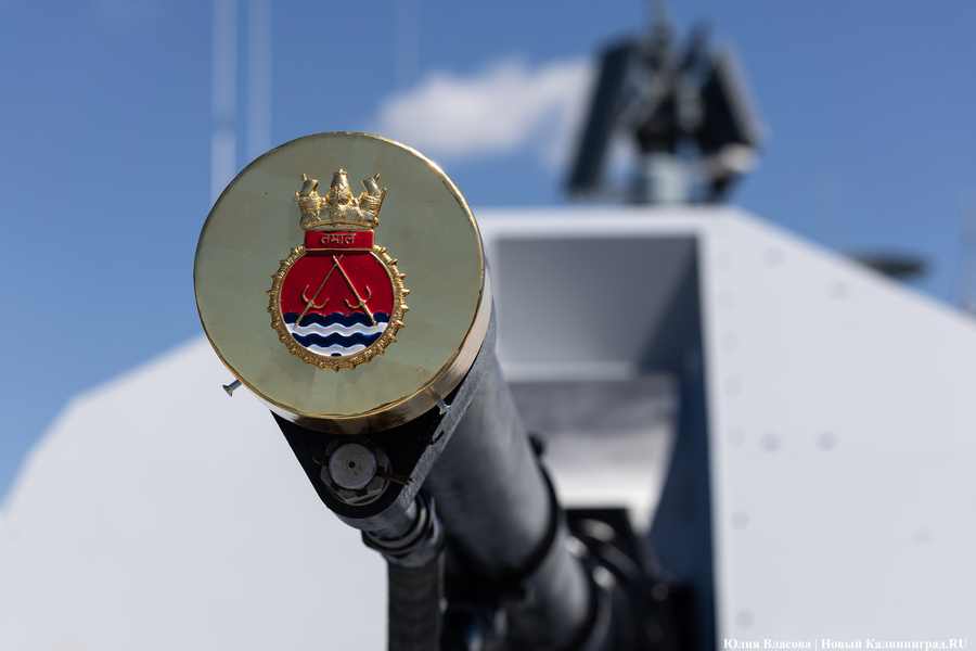 «Меч» для Индии: в Калининграде передали индийским ВМС фрегат с завода «Янтарь» (фото)