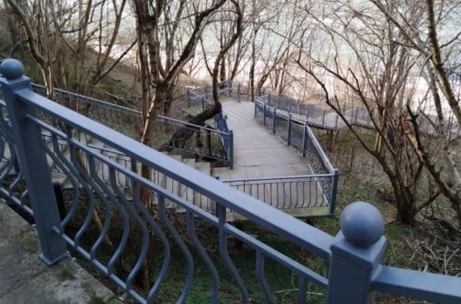 Конкурсы на ремонт спусков к морю в Светлогорске опять не удались