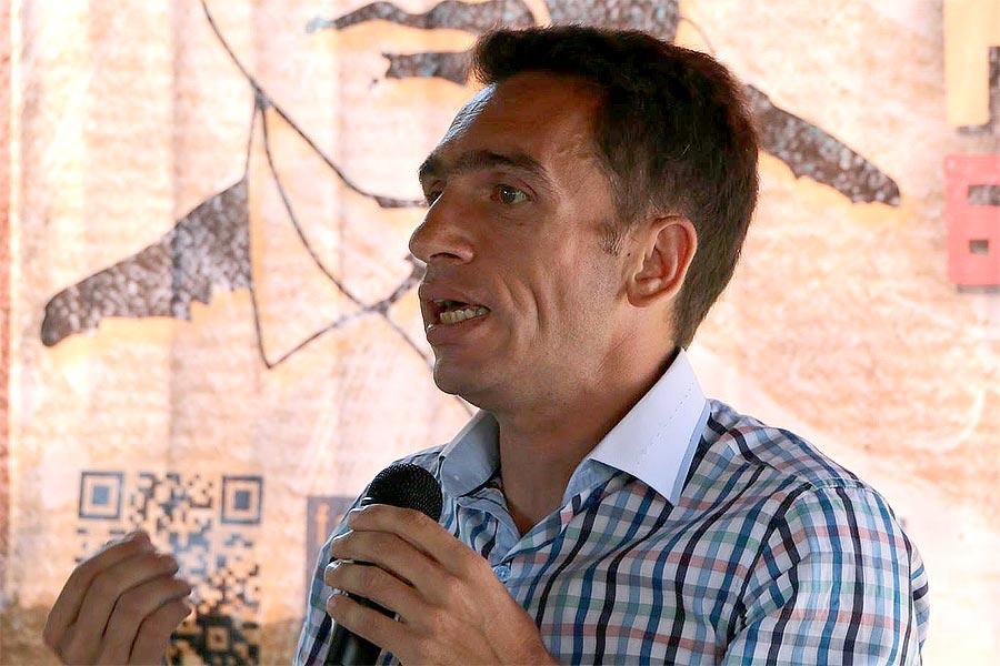 Александр Кынев: «Федералы теряют контроль над региональными лидерами»