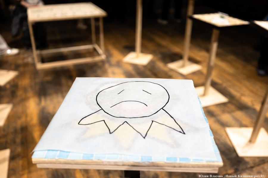 Что останется после нас: в «Воротах» открылась выставка современной мозаики