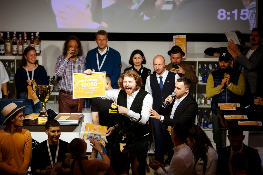 Лучшего бармена Калининграда определили на конкурсе «Янтарный Шейкер-2022»