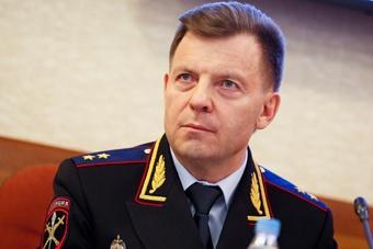 Депутаты облдумы решили задать вопросы начальнику УМВД в закрытом режиме