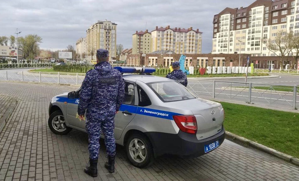  Росгвардейцы задержали калининградца, ограбившего ювелирный магазин