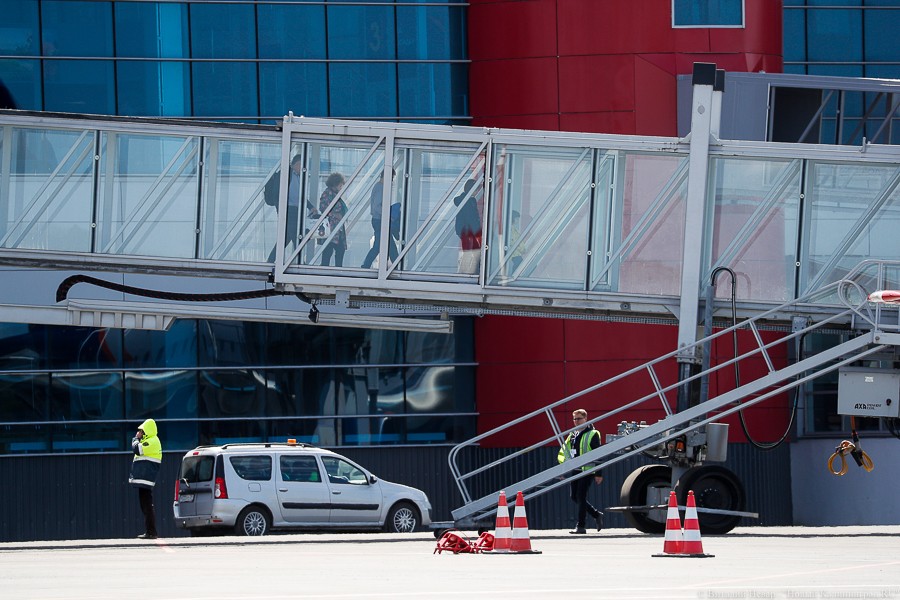 Опоздавшие на самолет жители Калининграда засудили туроператора