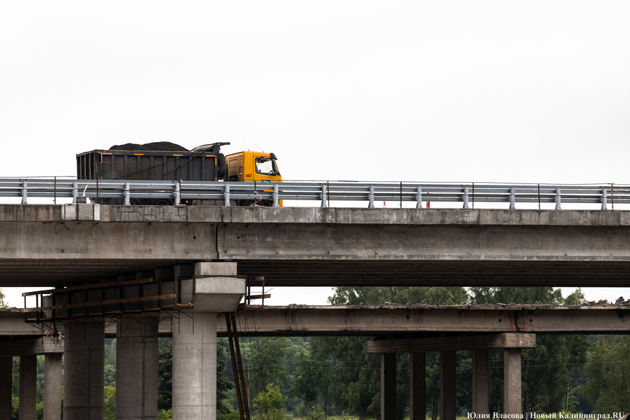 Планы развития к юбилею области: как губернатор в мкр. Космодемьянского выезжал (фото)