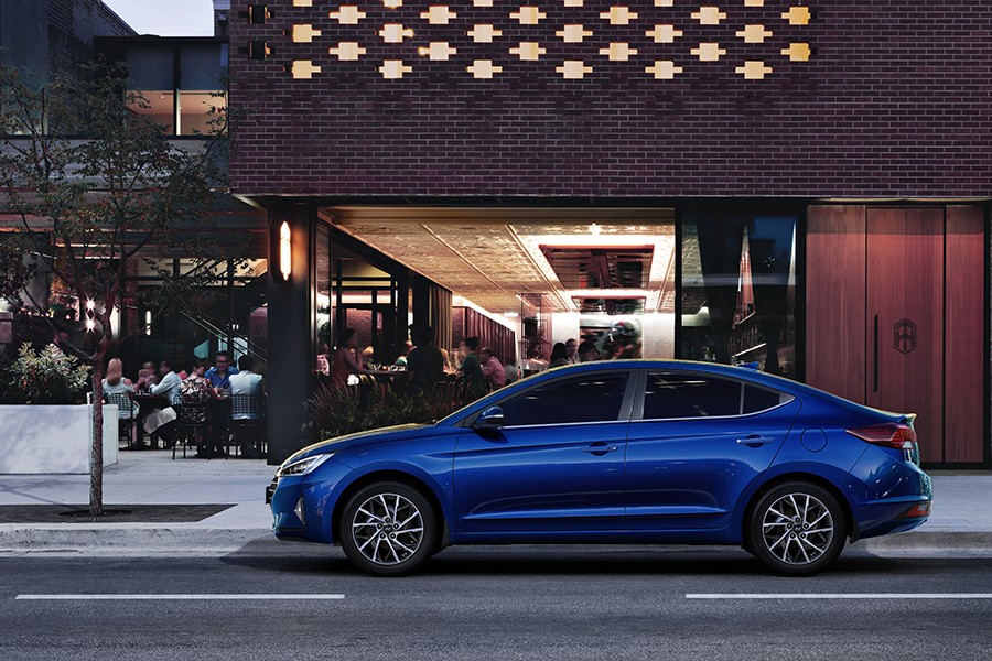 Попади на вечеринку: презентация новой Hyundai Elantra