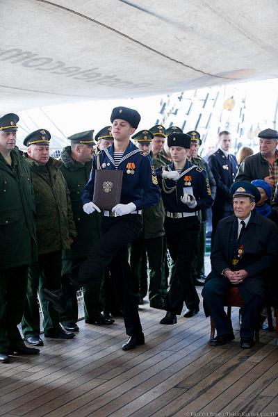 Кремлёвская рать: призывники из Калининграда отправились в Президентский полк