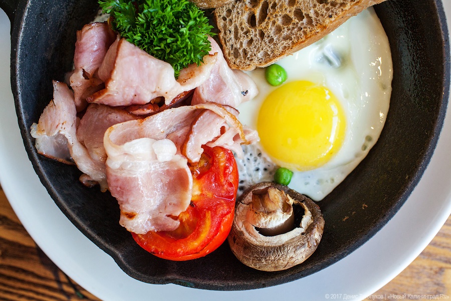С яйцами и беконом: как прошла в ресторанах акция «Завтрак по-калининградски»