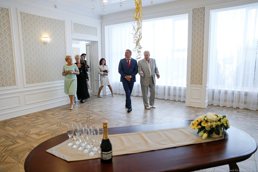 Браком не назовут: в Калининграде после ремонта открылся ЗАГС (фото)