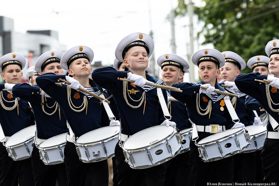 Как проходил Парад Победы в Калининграде (фото)