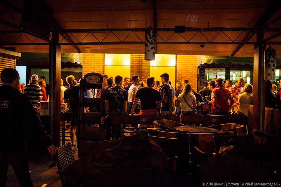 «Драги мои, сердца мои»: как провести ночь с хорватскими болельщиками