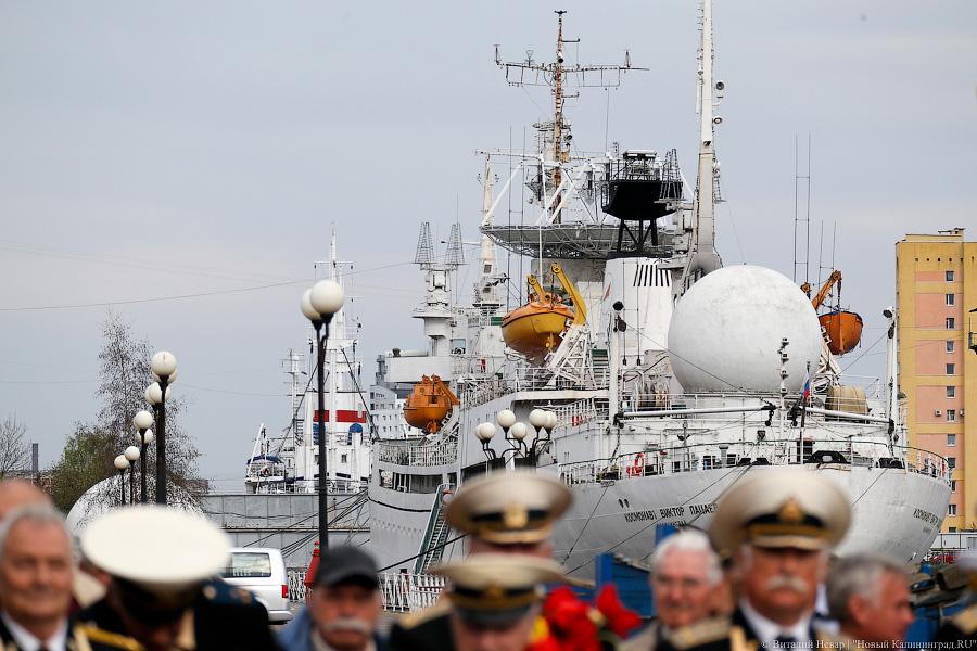 Первым делом — самолеты: амфибия Бе-12 открывается для посетителей