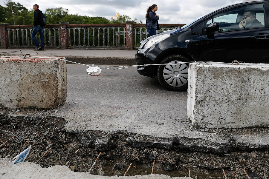 «Экватор» и «желтый глаз»: в Калининграде идет ремонт дорог и тротуаров 