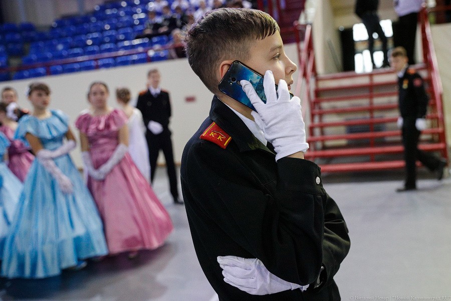 Танцы с министрами: чем запомнился кадетский бал в Калининграде