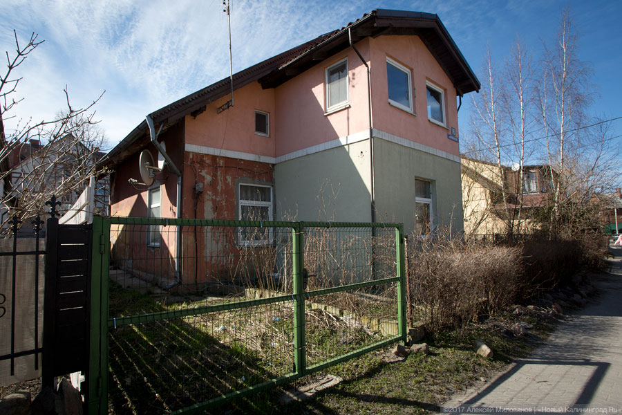 Кранц под снос: власти Зеленоградска освобождают центр от старых домов (фото)