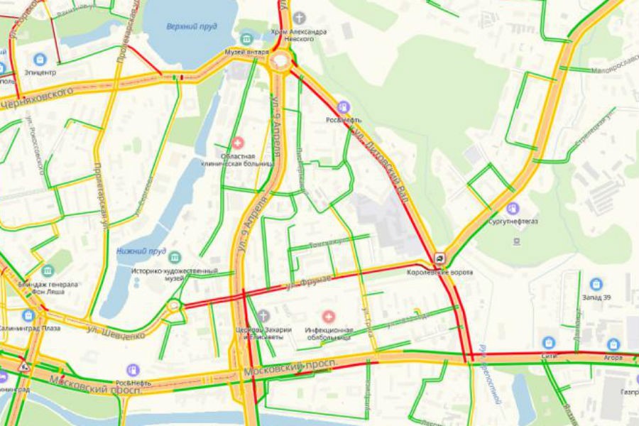 ДТП на перекрестке Литовского вала и ул. Фрунзе привело к масштабным пробкам