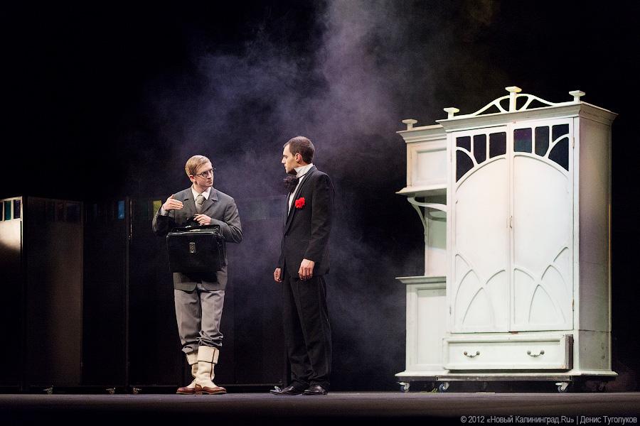 «Искреннее искусство по Булгакову»: фоторепортаж со спектакля «Зойкина квартира»