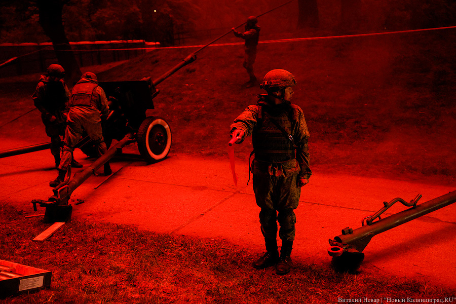 30 залпов: салют в честь Дня Победы в Калининграде (фото)