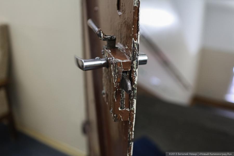 «Без пикета»: встреча министра здравоохранения с сотрудниками наркодиспансера (+фото)