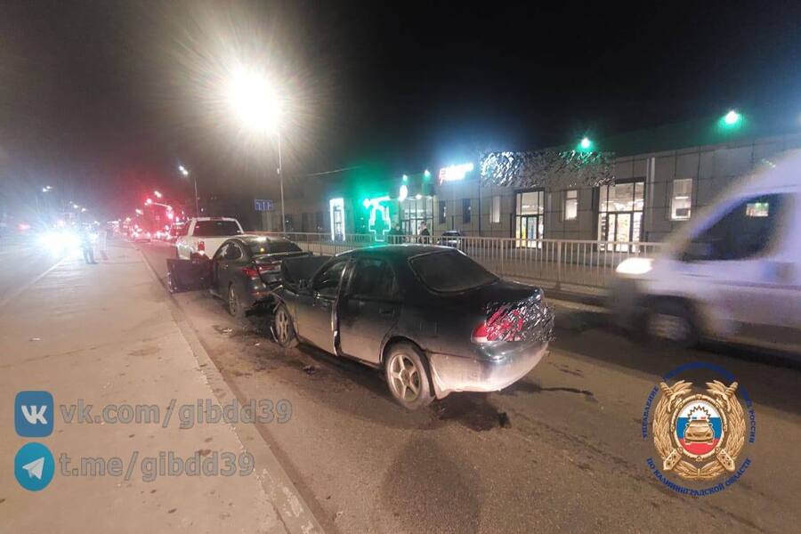 В Гурьевском округе произошло тройное ДТП, есть пострадавший (фото)