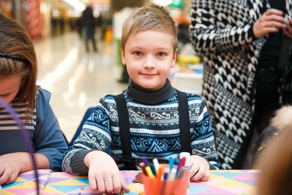 Не пропустите детский мастер-класс по созданию многослойной открытки в ТК «Мега»