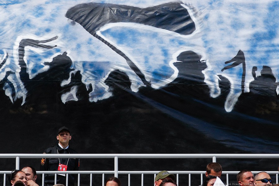 В обмен на пробки: церемония открытия и матч «Балтика» — «Тюмень» (фото)