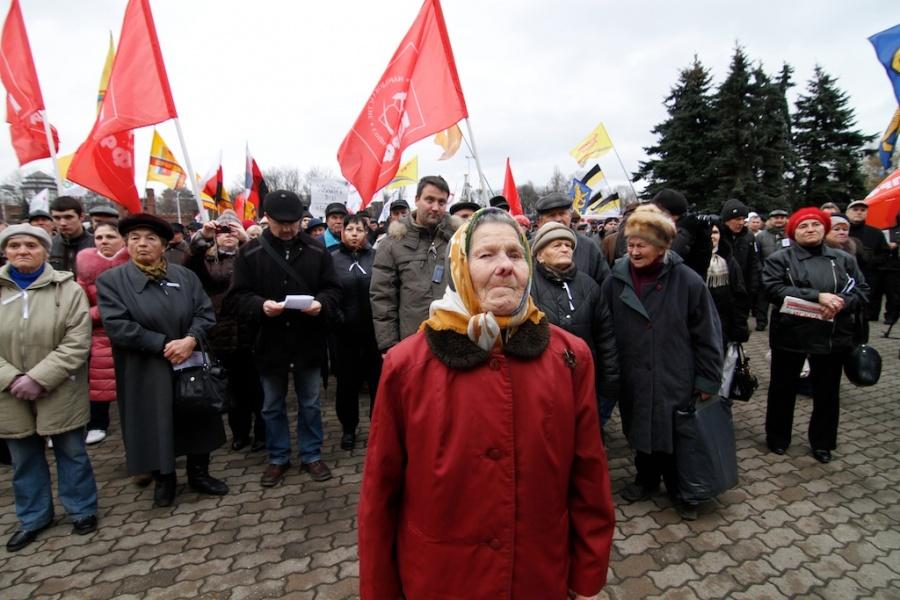 Итоги-2011: сто шагов назад