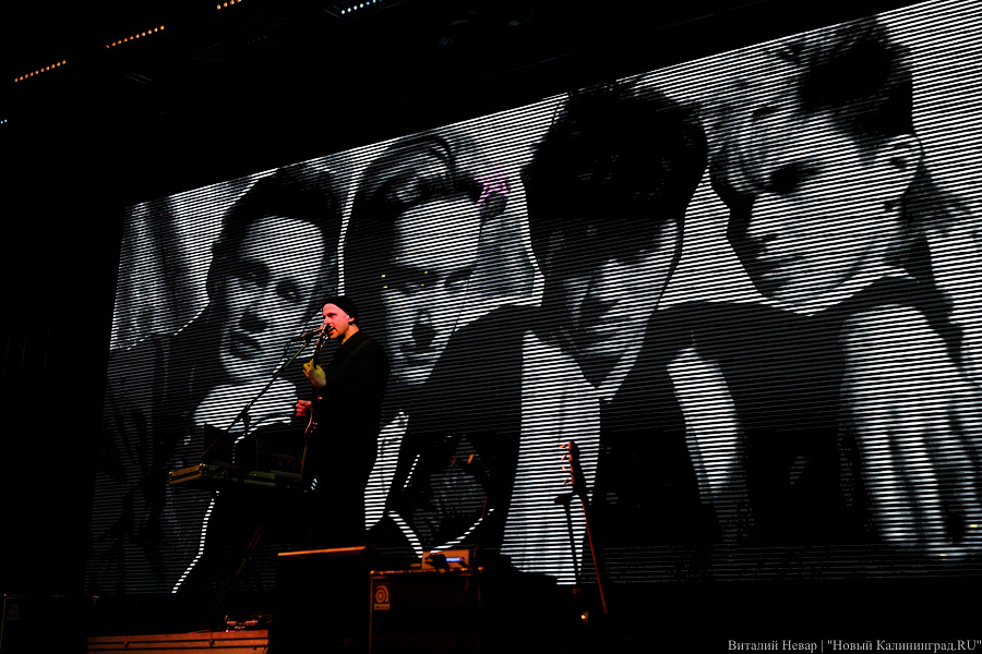 В Калининграде прошёл концерт группы «Кино». Голос Виктора Цоя оцифровали (фото)