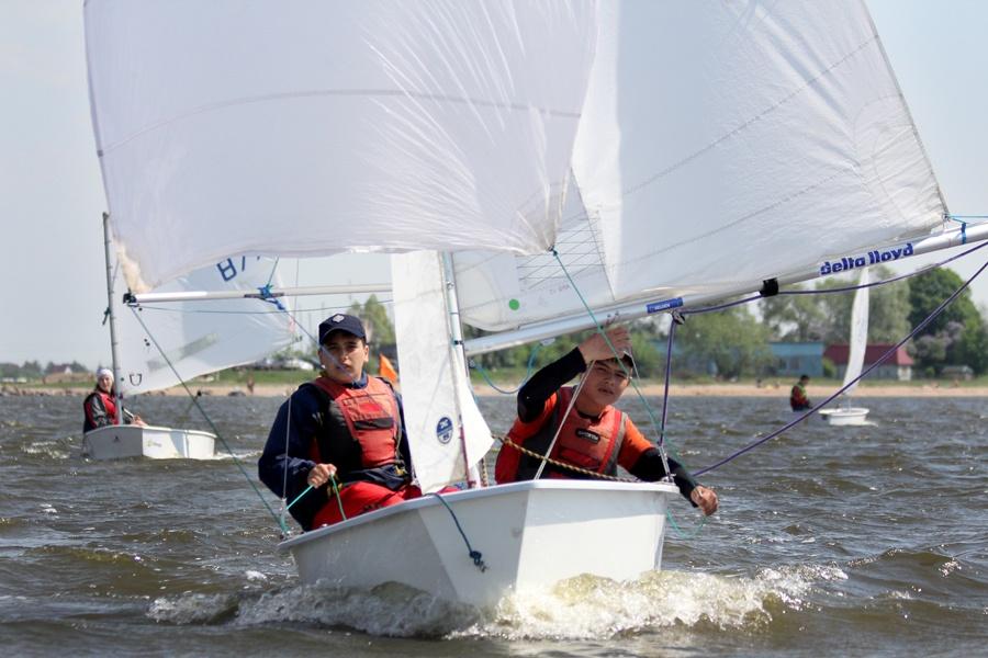 «Внимание, старт!»: репортаж с открытия парусного сезона 