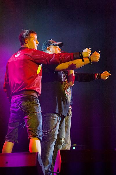 «Вспомнить все»: фоторепортаж с концерта группы «Руки вверх»