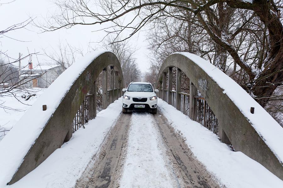 «Нет предела совершенству»: тест-драйв обновленного Hyundai Santa Fe