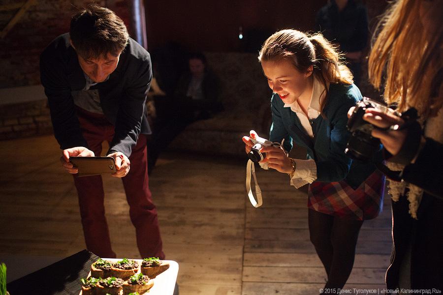 Суп с горошком и «янтарные» роллы:  «International lunch» в «Воротах»