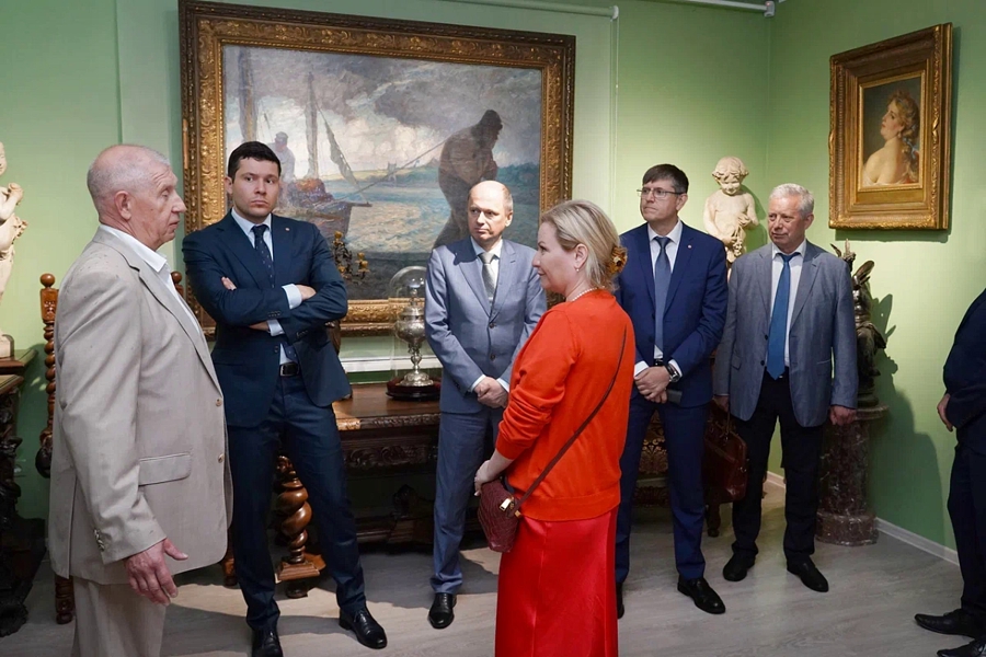 В бывшем Доме актёра открылся музей бизнес-партнёра Олега Шкиля (фото)