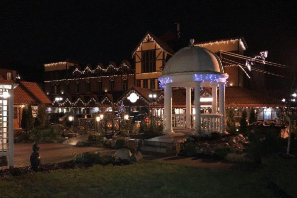 «Восточная резиденция»: сцена, танцпол, специальное меню для корпоративов