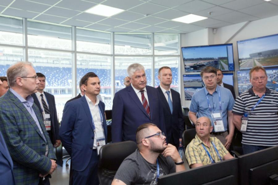 Глава МВД Владимир Колокольцев приехал на стадион «Калининград»