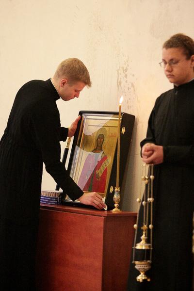 Александр вместо Татьяны: Патриарх Кирилл совершил малое освящение храма на ул. Невского