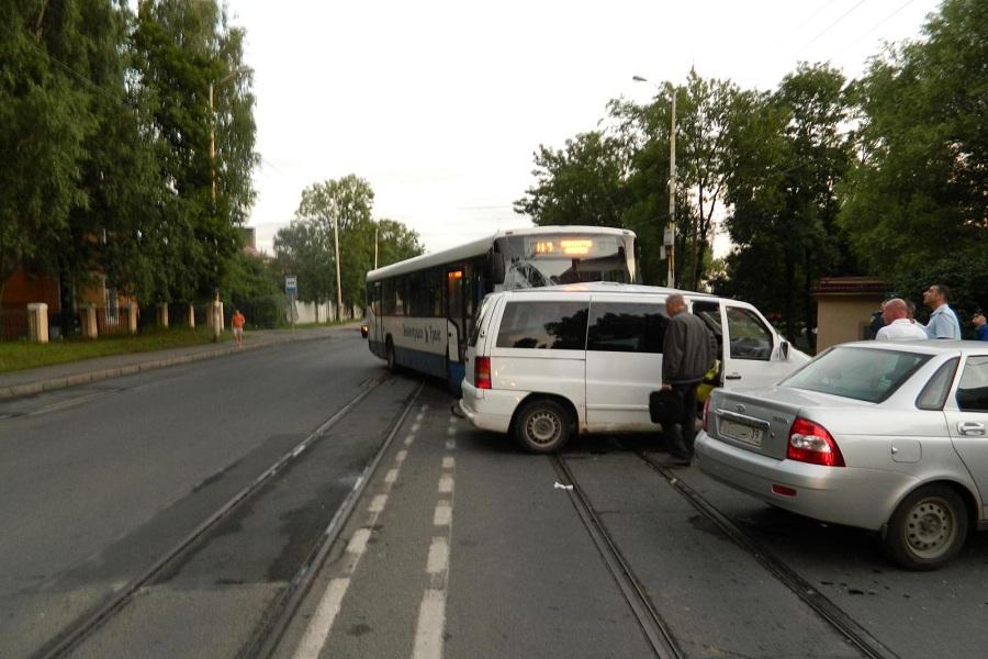 В Калининграде 4-летней девочке, попавшей в ДТП, ампутировали пальцы на ноге (+ фото)