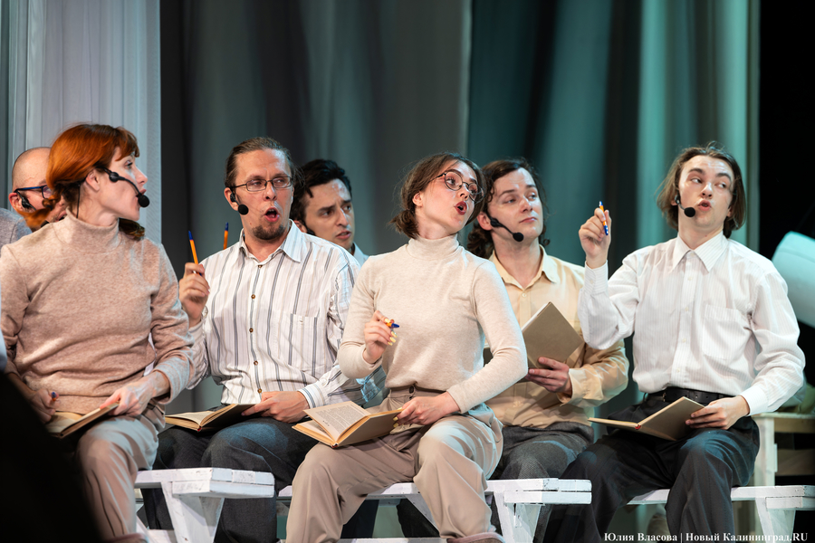 Воспевая любовь: в музтеатре прошел генеральный прогон мюзикла «Девчата» (фото)