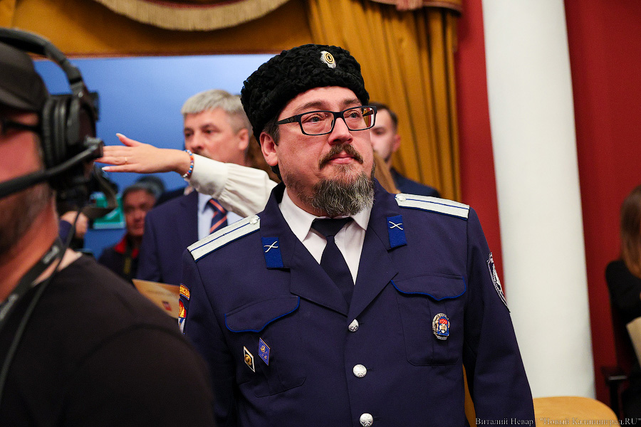 Оркестр, хор и караул: Антон Алиханов снова стал губернатором (фото)