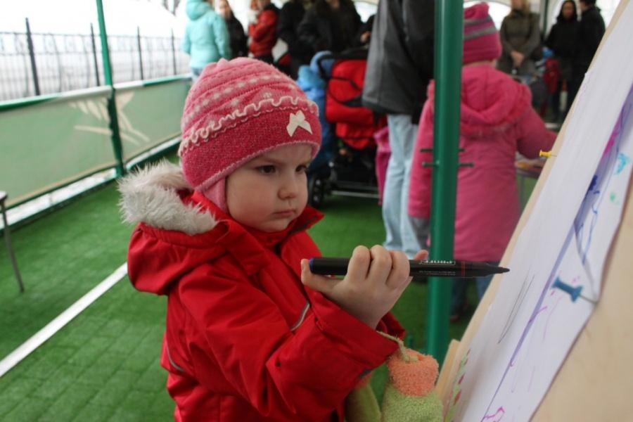 В парке «Юность» прошла благотворительная акция помощи детям