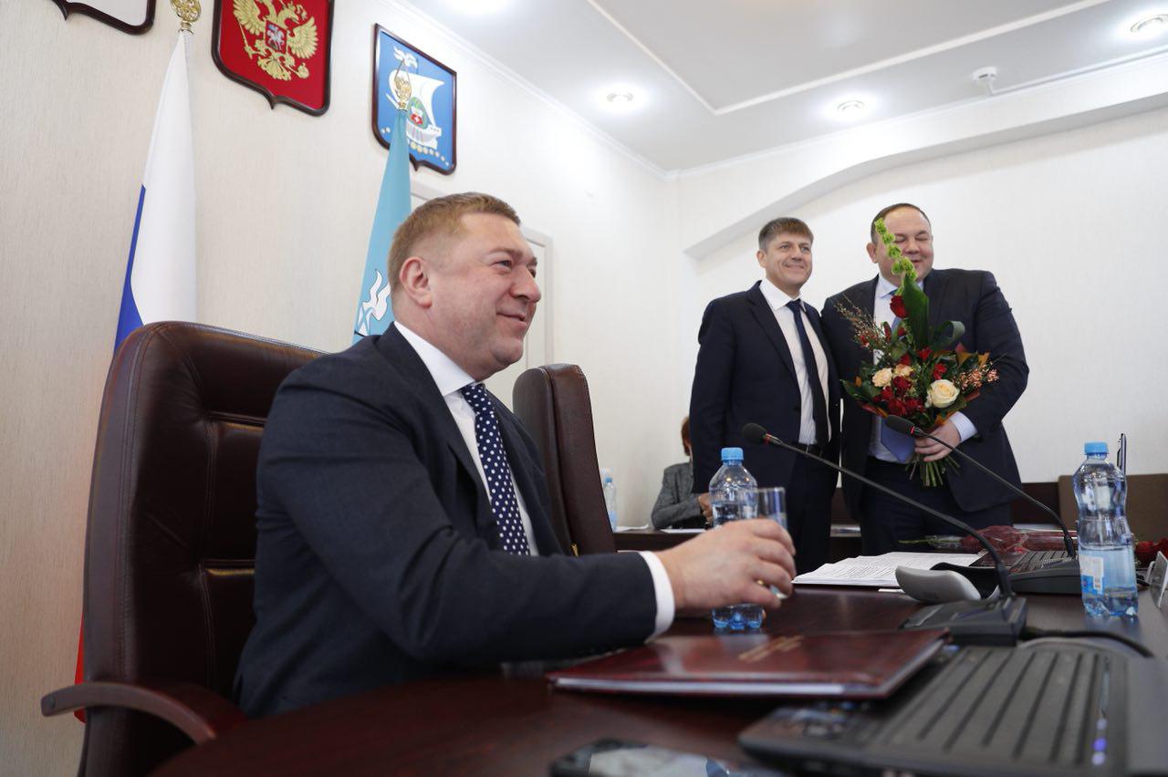 Горсовет рассматривает вопрос об отставке Ярошука