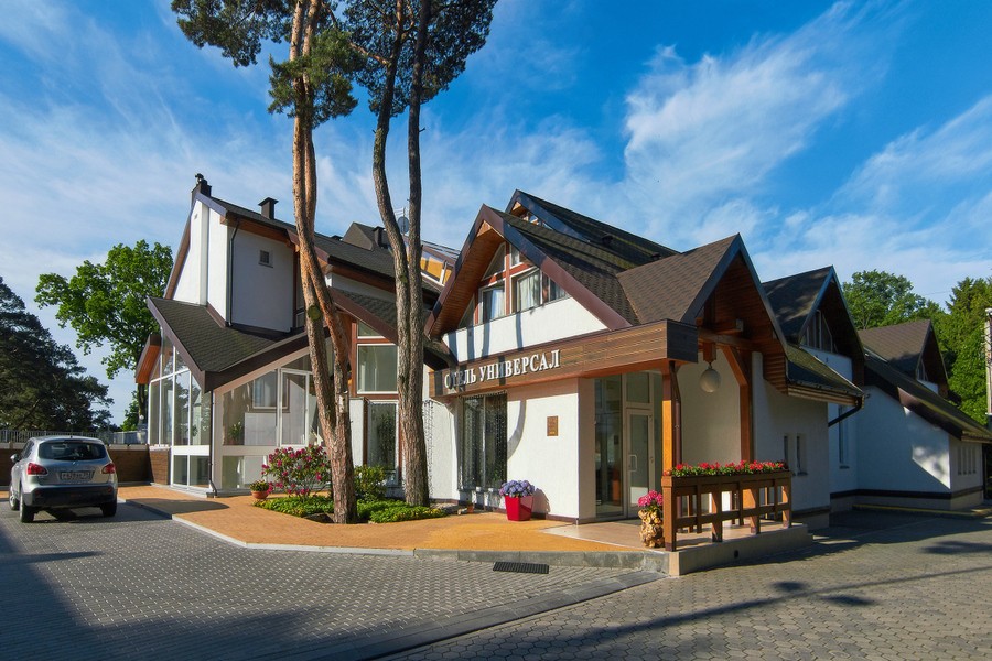 Ресторан-отель «Универсал»: шум волн, музыка и незабываемые впечатления