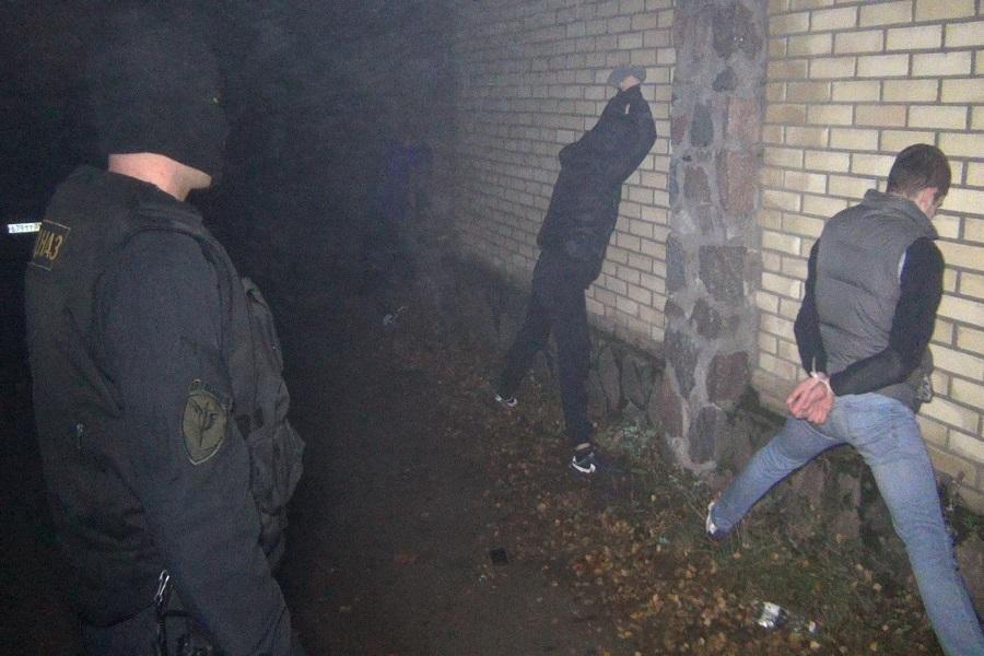 «Отголоски 90-х»: за что жителя Гвардейска похитили и увезли в лес