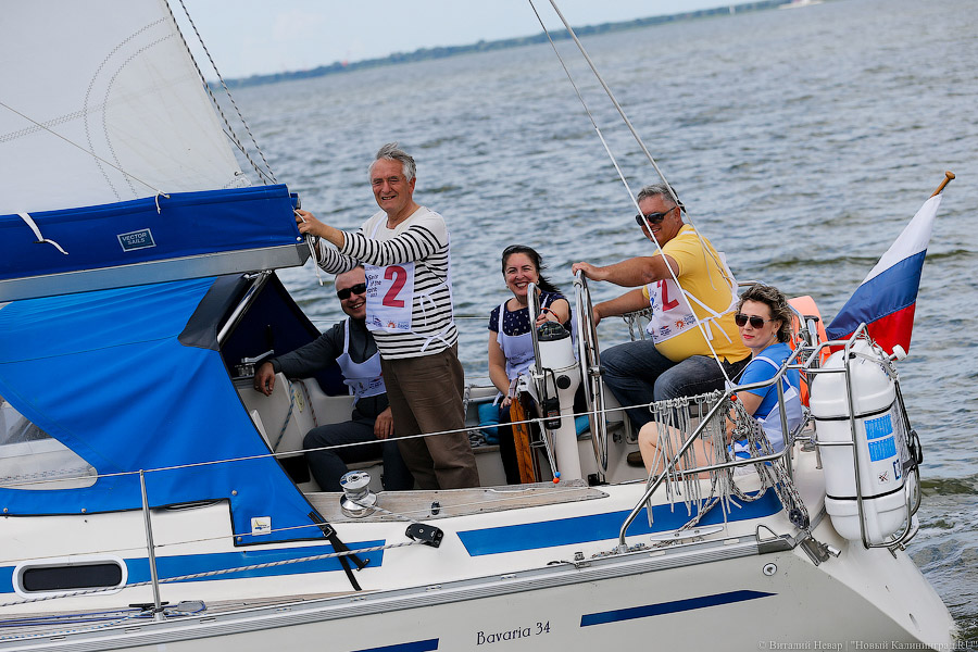 «Паруса духа»: как в Калининградском заливе инвалиды в регате побеждали