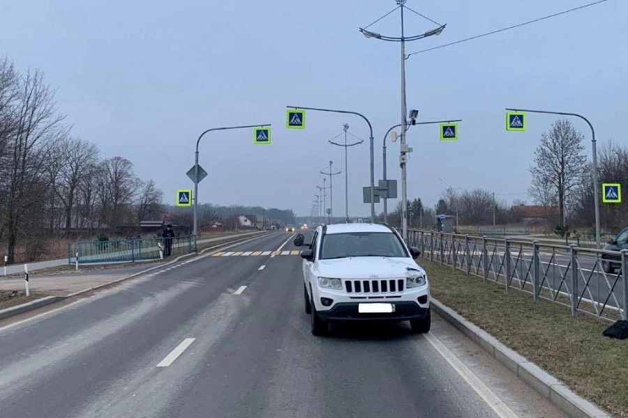 В Зеленоградском округе 20-летний пешеход попал под колеса кроссовера