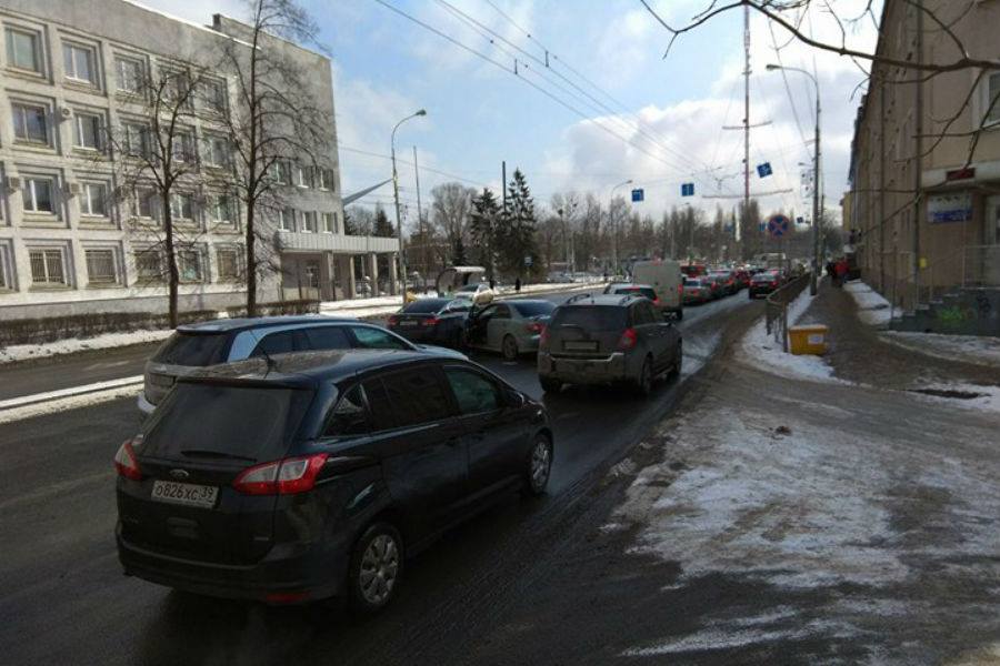 Из-за ДТП на Советском проспекте образовалась «огромная пробка» (фото) 