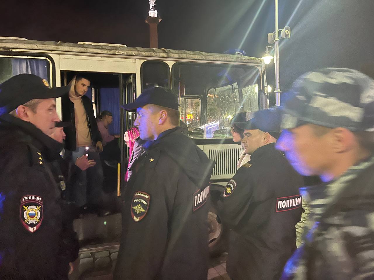 В Калининграде начались задержания участников акции протеста (фото) (видео)
