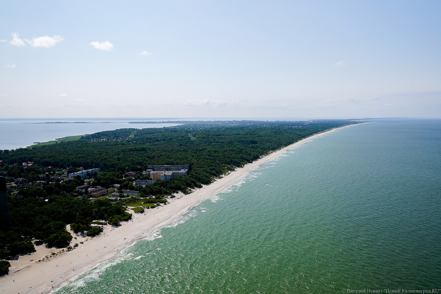 В Балтийске готовятся ко Дню ВМФ. Посмотрите на парад кораблей с высоты (фото)